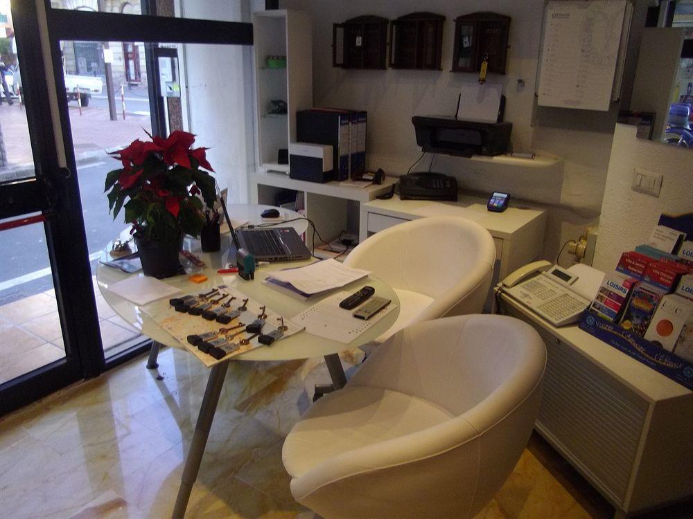 Hotel Duarte Bordighera Buitenkant foto